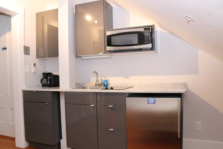 Others 5, Maverick Suites at 40 Temple St, Boston