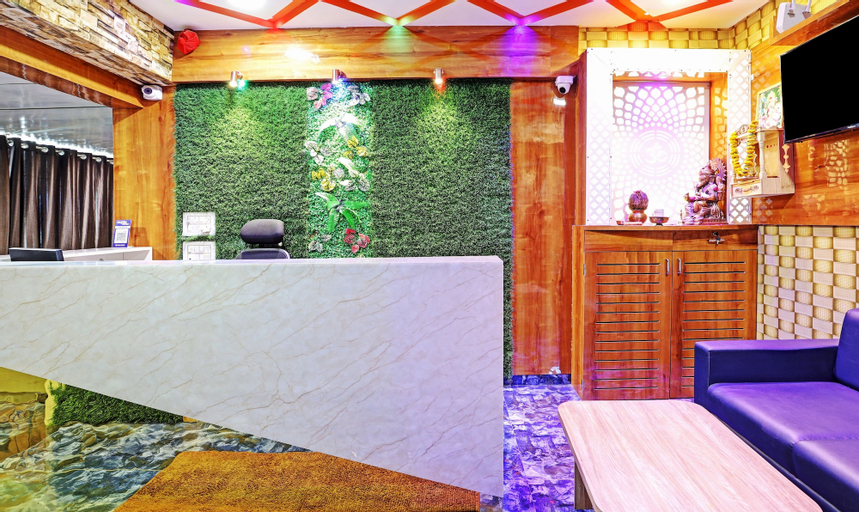 Public Area 3, Itsy Hotels Rk Palace, Vadodara