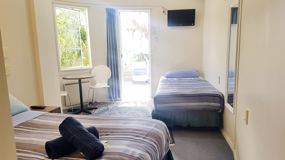 Bedroom 2, Centabay Lodge - Hostel, Far North