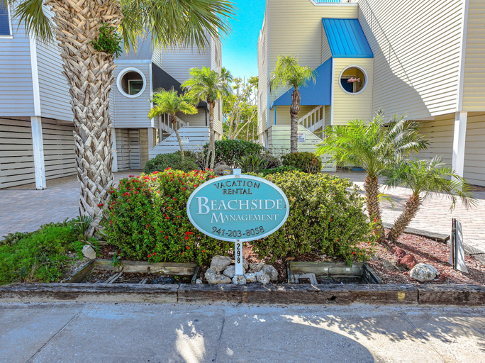Exterior & Views 1, Coastal Surfside by Beachside Management, Sarasota
