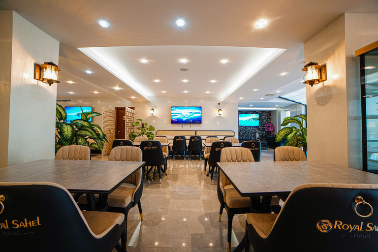 Food & Drinks 5, Royal Sahel, Kouba