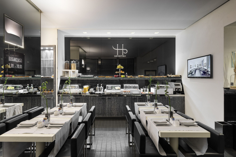 Food & Drinks 5, LHP Hotel Napoleon, Milano