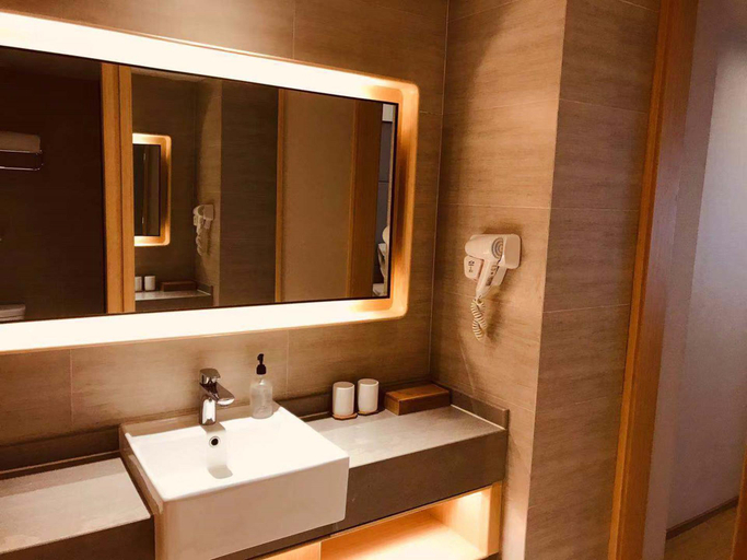 Bathroom 3, JI Hotel Harbin Jingyang Street Zhonghua Baroque, Harbin