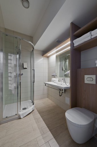 Bathroom 5, Mana Suites & Sea SPA, Palangos