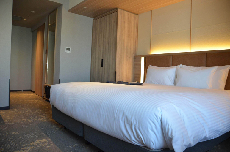 Bedroom 5, THE BLOSSOM HAKATA Premier, Fukuoka