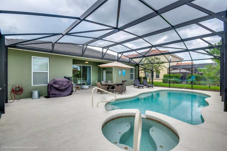 Sport & Beauty 2, 5 Bedroom 5 Bathroom Solterra Resort Luxury Villa, Polk