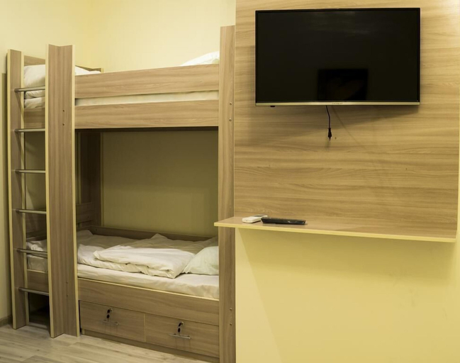 Bedroom 2, City Life Hotel, Central