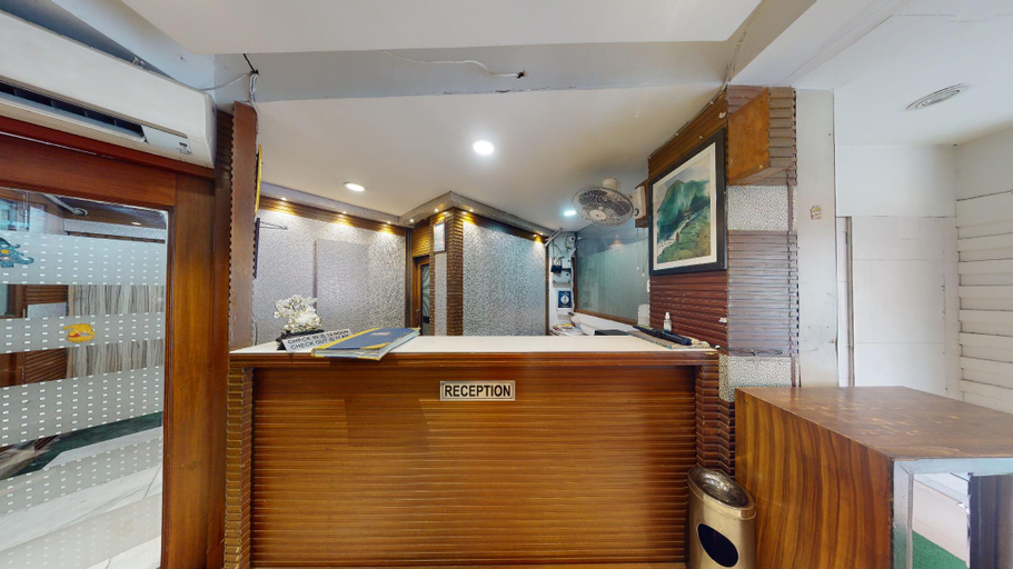 Bathroom 4, Hotel Q-Inn, Kolkata