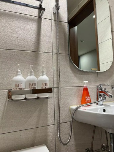 Bathroom 4, Hao Guesthouse, Mapo