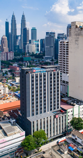 Exterior & Views 20