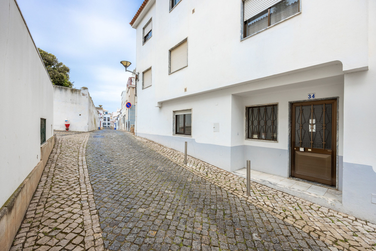 Exterior & Views 2, IM On Charming Home, Lagos