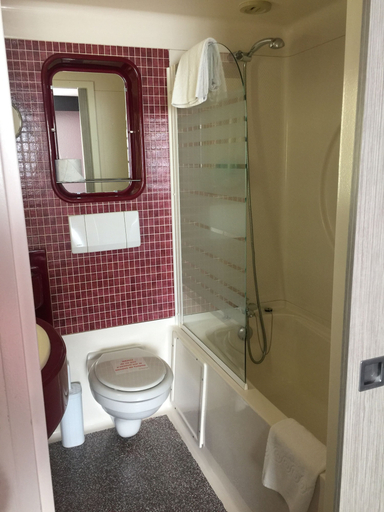 Bathroom 4, The Originals City, Hôtel Éden, Seine-Maritime