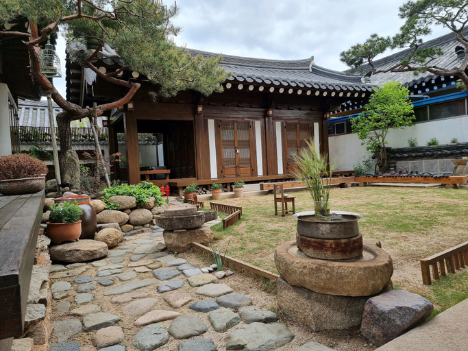 Exterior & Views 2, HanokInn, Gyeongju