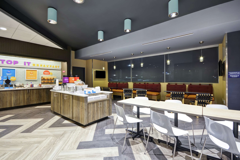 Food & Drinks 4, Tru by Hilton Sumter, Sumter