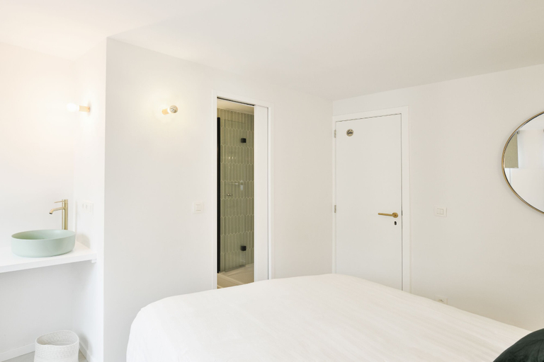 Bedroom 5, Urban Walls, Bruxelles