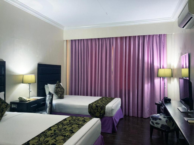 Bedroom 4, Fiesta Garden Hotel, Bantay