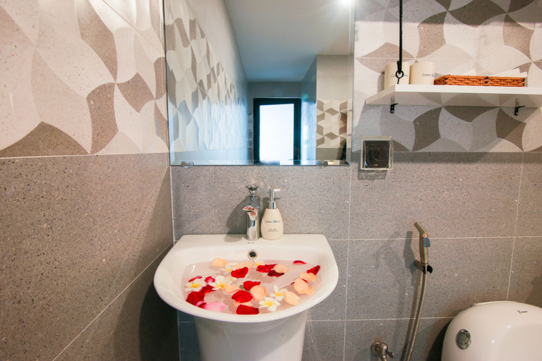 Bathroom 5, Green Oasis Hotel, Tuy Hoa