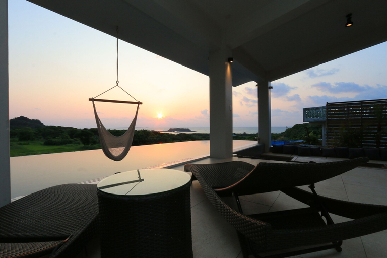 Others 5, MARINX POOLVILLA NAKANDAKARI, Nanjō