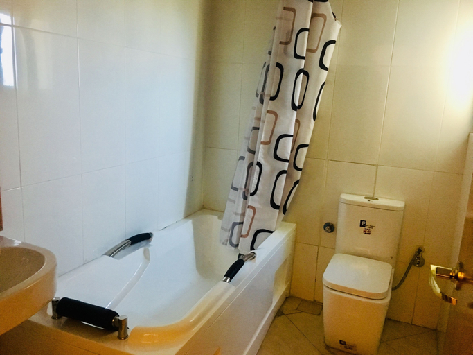 Bathroom 4, Peninsula Hotel & Towers, Eti-Osa