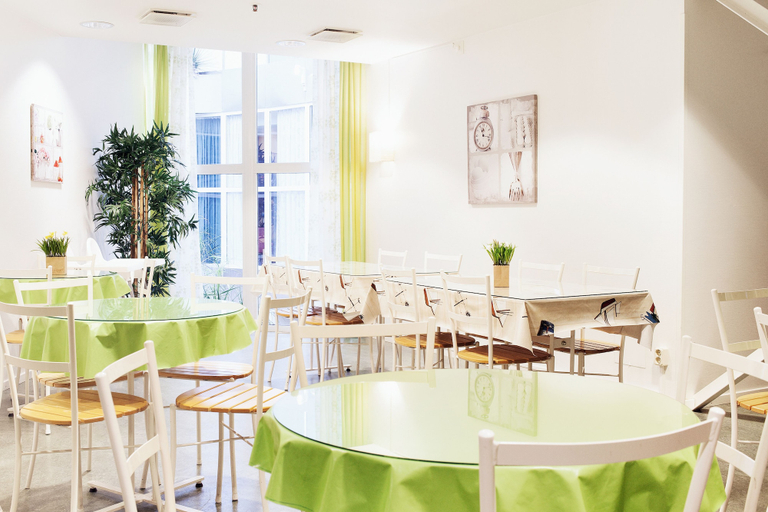 Food & Drinks 5, Pronova Hotell & Vandrarhem, Norrköping
