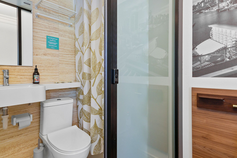 Bathroom 5, Criterion Hotel Sydney, Sydney