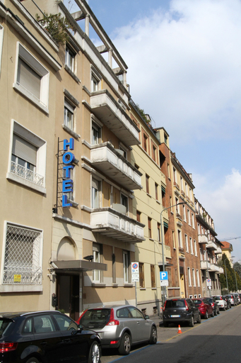 Exterior & Views 2, Hotel Corallo, Milano
