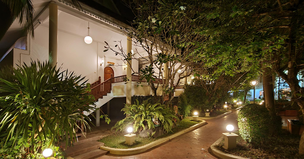 Exterior & Views 1, Phu Pha Phung Resort, Suan Phung