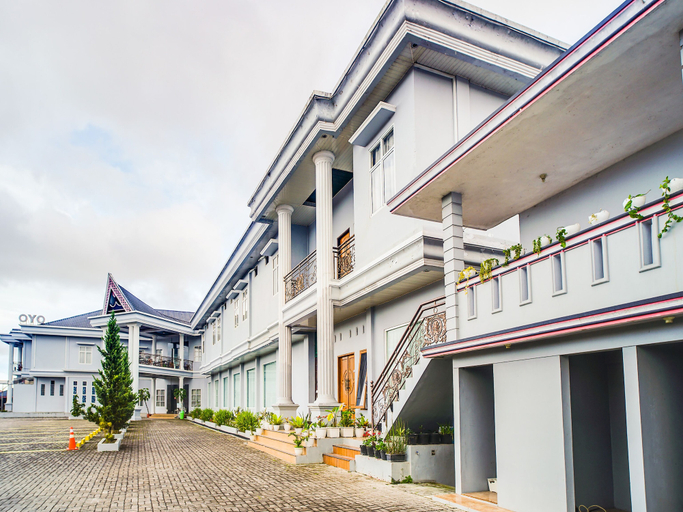 Exterior & Views 2, Capital O 540 Esther Hotel, North Tapanuli
