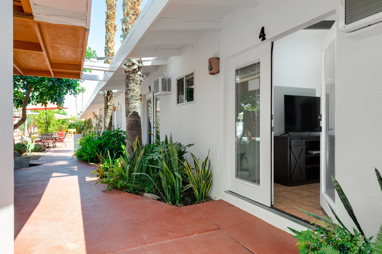 Exterior & Views 2, Float Palm Springs, Riverside