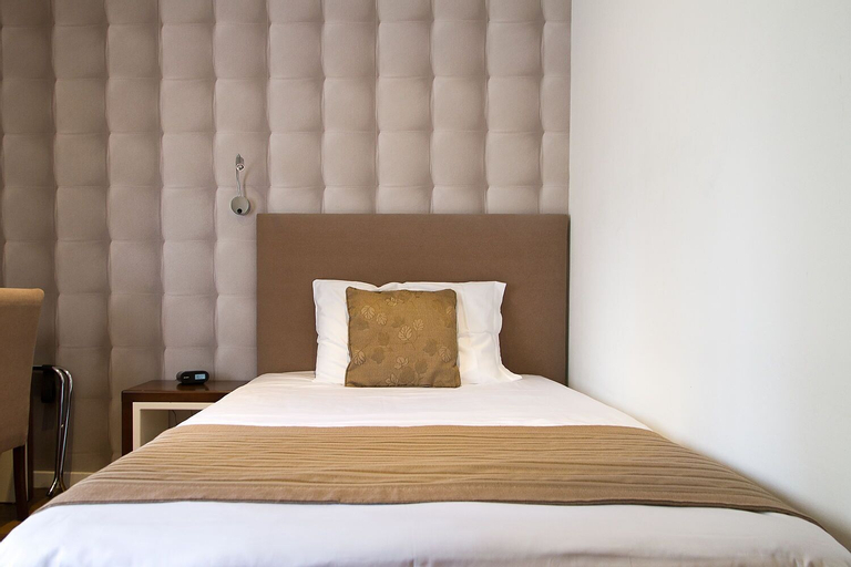 Bedroom 16