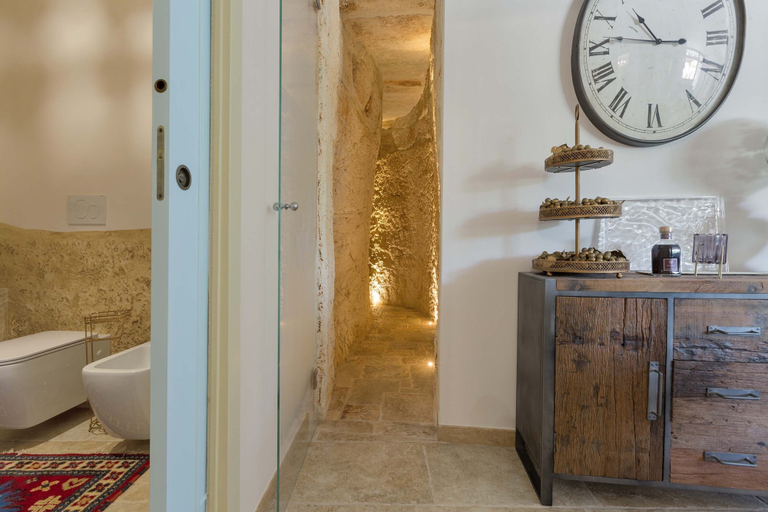 Bathroom 3, 1970 Trulli Del Monsignore by Perle di Puglia, Brindisi
