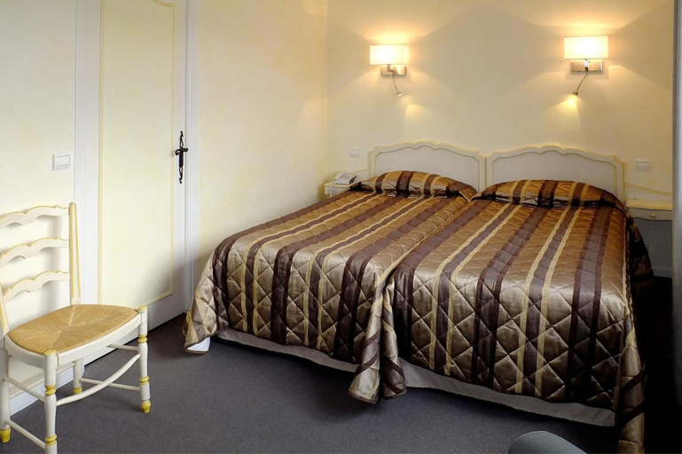 Bedroom 3, Hotel Du Bosquet, Alpes-Maritimes