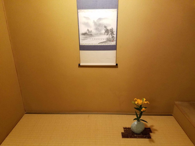 Bedroom 3, Yamatoya Honten, Matsuyama