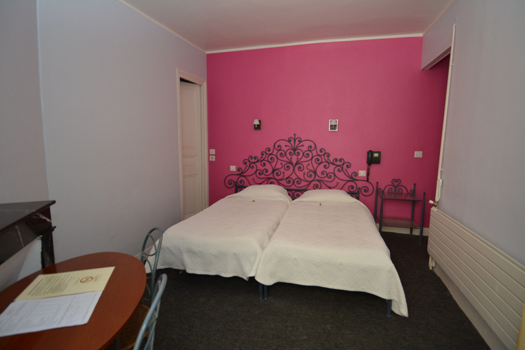 Bedroom 4, Port Royal Hotel, Paris