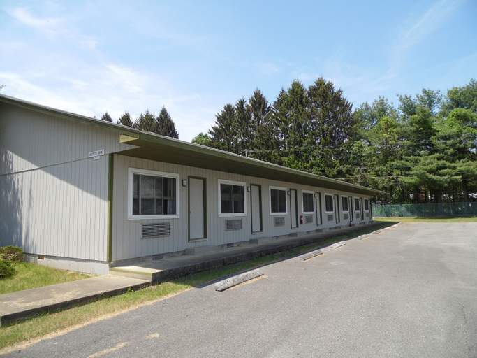 Exterior & Views 2, Glenwood Inn - Stroudsburg, Monroe