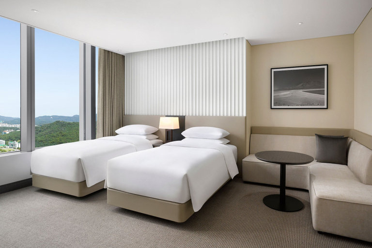 Bedroom 4, Hotel Onoma Daejeon, Autograph Collection, Yuseong