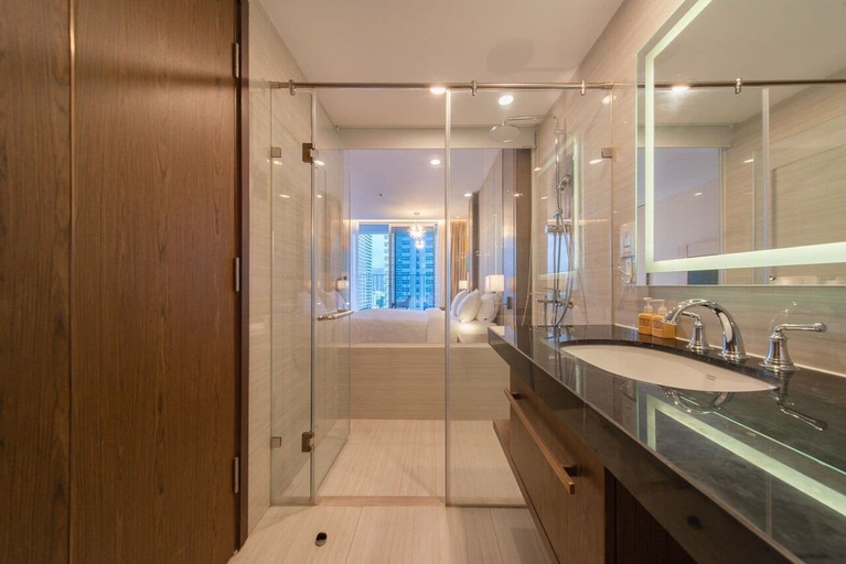 Bathroom 3, Panorama Luxury Sea View Apartment, Nha Trang