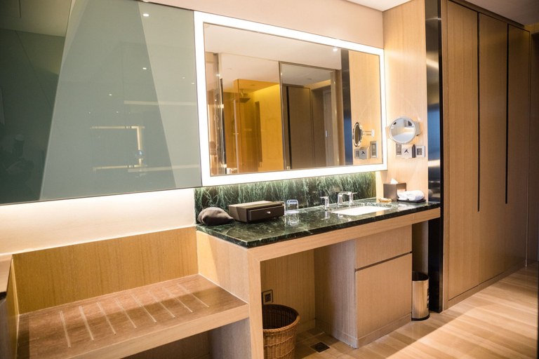 Bathroom 5, Radisson Blu Shanghai Pudong Jinqiao, Shanghai