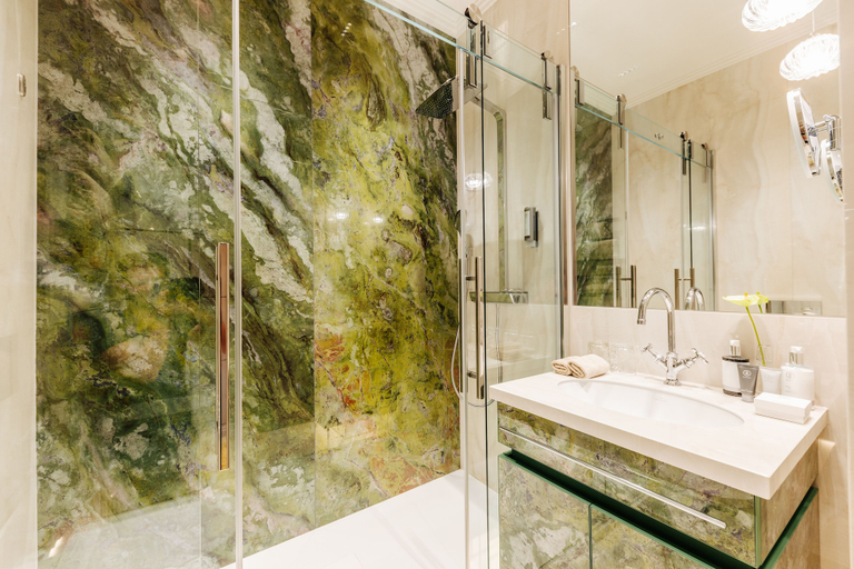 Bathroom 5, Hotel Schloss Seefels, Klagenfurt Land