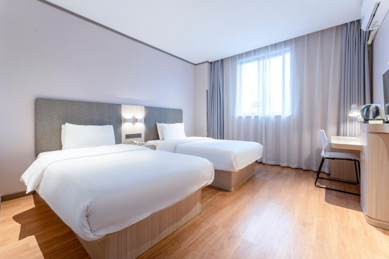 Bedroom 4, HanTing Hotel (Ganzhou Jiangnan Songcheng Wenming Avenue), Ganzhou