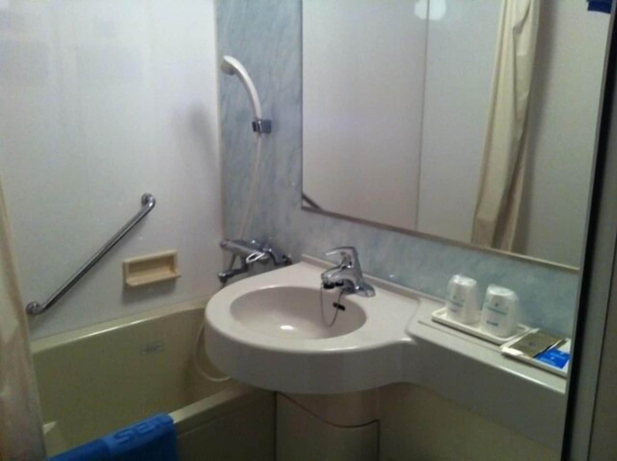 Bathroom 4, City Hotel Seiunso, Sakai