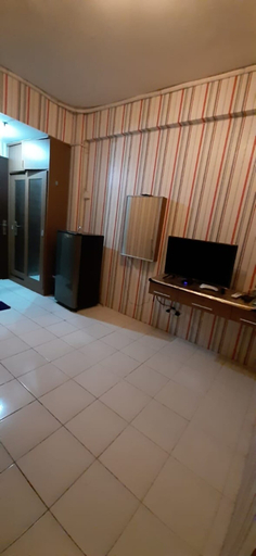 Others 5, Royal Property, West Jakarta