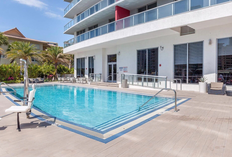 Sport & Beauty 5, Beachwalk Vacation, Broward