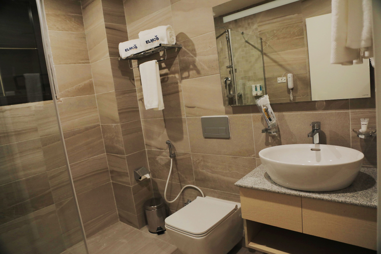 Bathroom 3, Elmo's Hotel, Addis Abeba