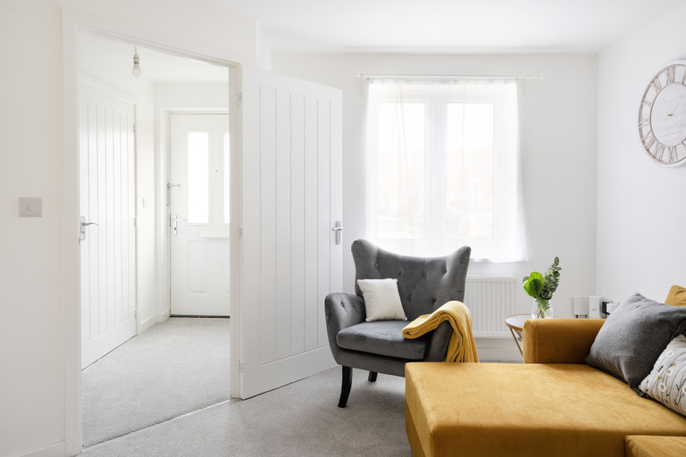 Others 5, Fortified Three Bedroom Home Bristol, Bristol