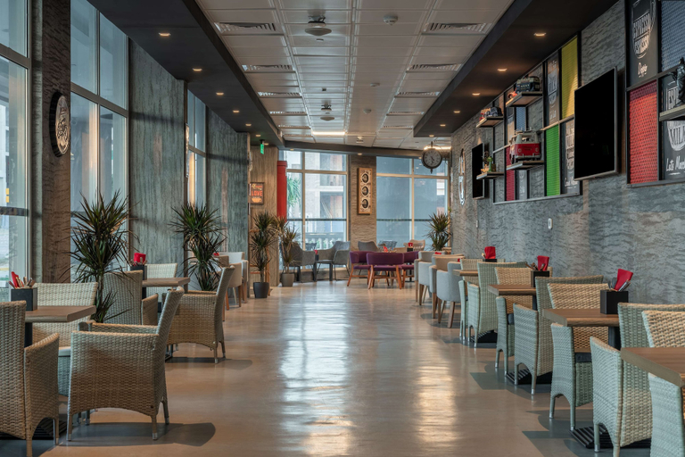 Food & Drinks 5, Park Inn by Radisson Jubail Industrial City, Al Jubail