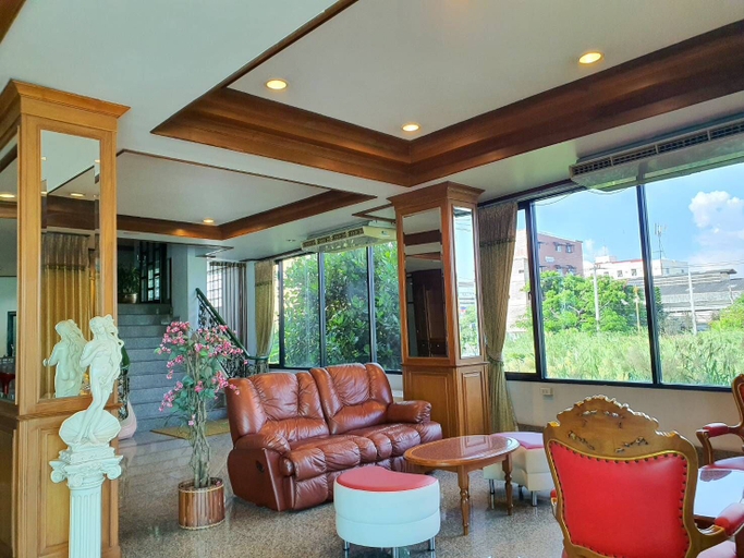 Others 5, The Popular place, Bang Phli
