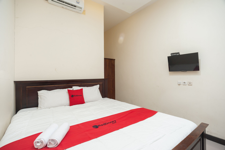 Bedroom 26