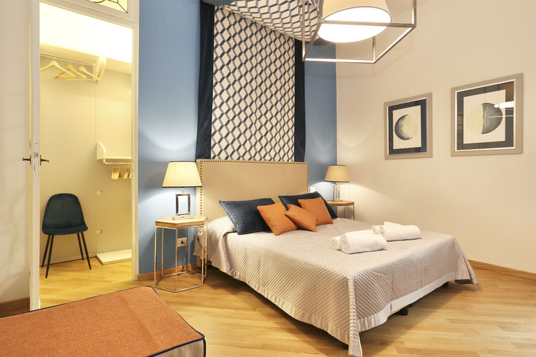Bedroom 2, Tornabuoni Boutique, Florence