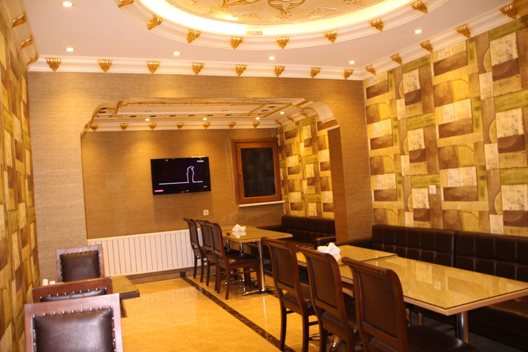 Food & Drinks 2, Hotel Rio, Fatih